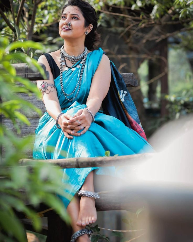 Prajaktta Mali Turns Muse In Traditional Marathi Avatar(New Pics Alert) 833092