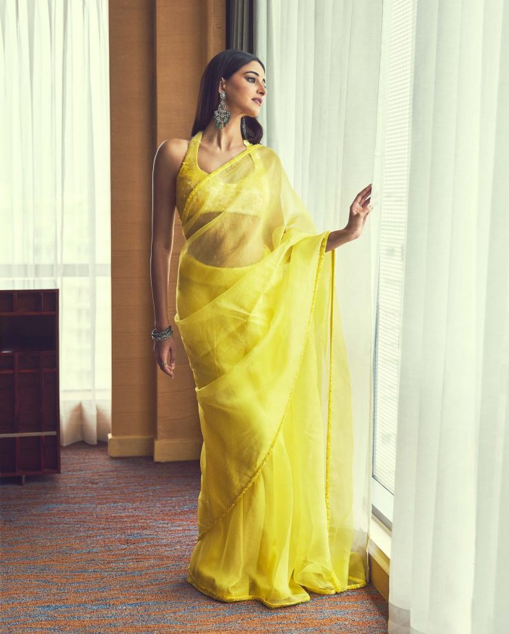 Ananya Panday Turns Gorgeous Sunshine In Yellow Saree; See Pics 842467