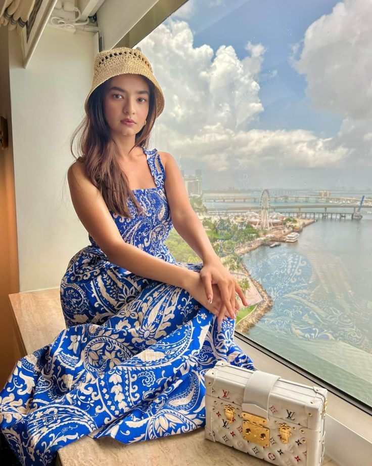 Anushka Sen takes Miami by storm with her exotic blue ensemble, see pics 847046