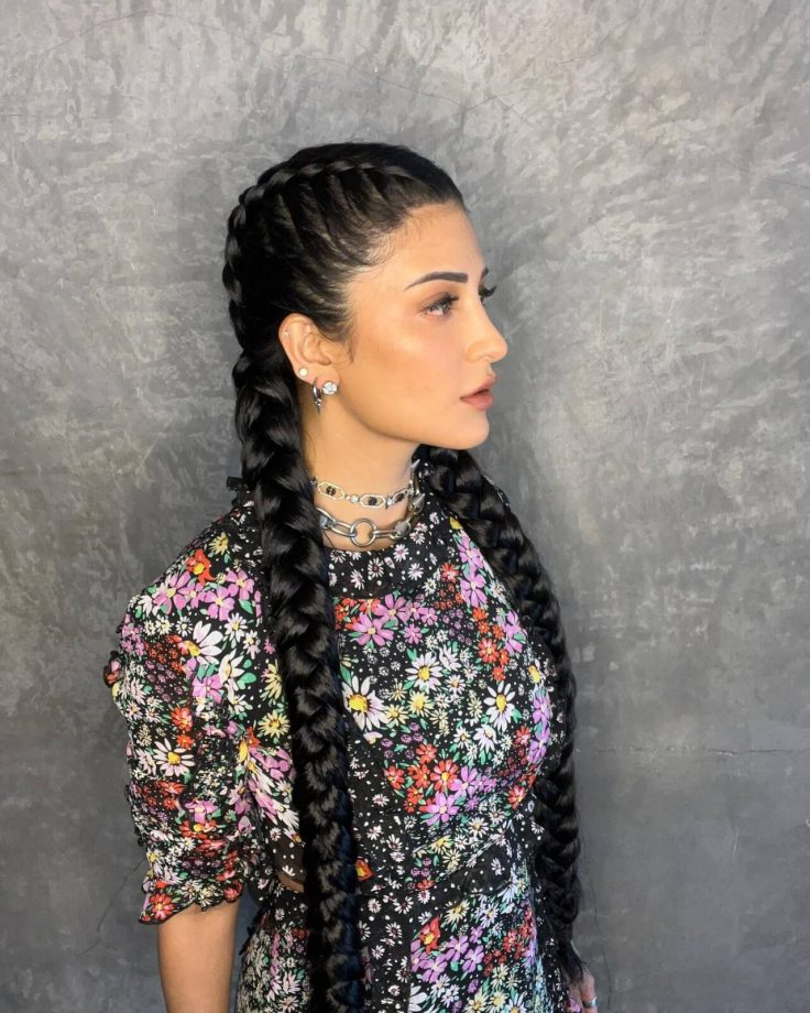 Braids To Bun: Shruti Haasan's Trendy Hairstyles 847715