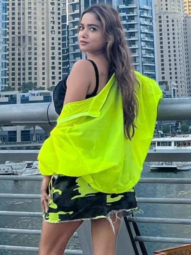 Bihar's Manisha Rani Becomes 'Entertainment Ki Rani,' Check Out Her ...