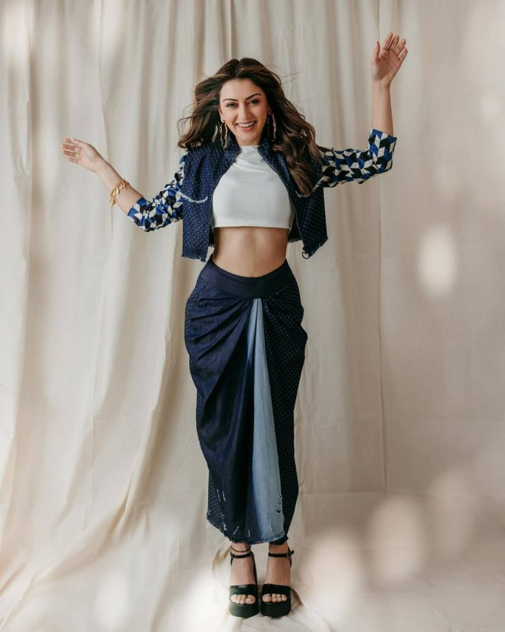 Hansika Motwani gets a boho touch with denim crop jacket and knotted skirt 846115