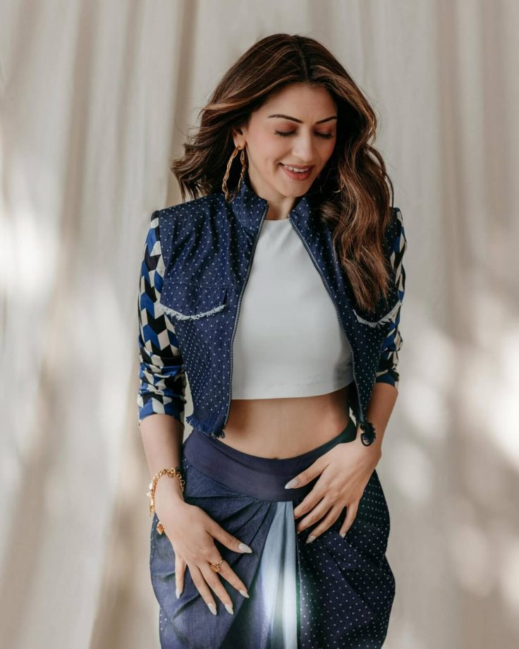 Hansika Motwani gets a boho touch with denim crop jacket and knotted skirt 846111