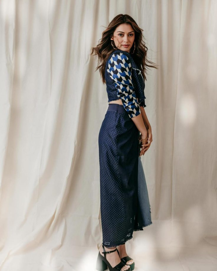 Hansika Motwani gets a boho touch with denim crop jacket and knotted skirt 846112