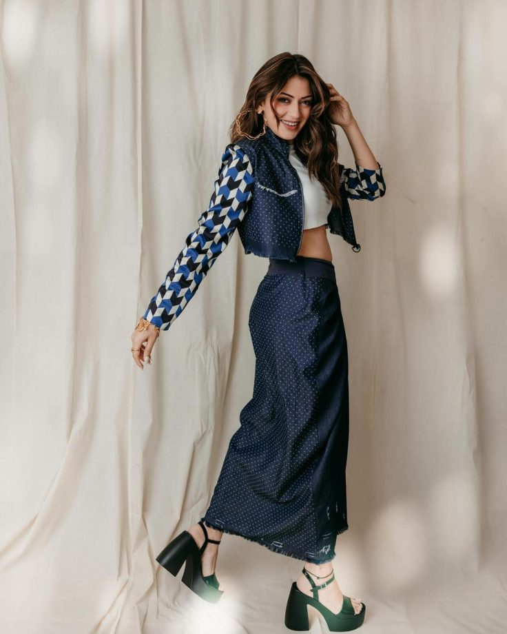 Hansika Motwani gets a boho touch with denim crop jacket and knotted skirt 846113