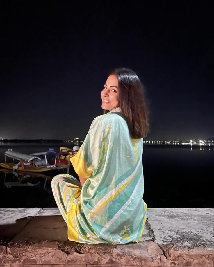 Hina Khan’s ‘dil se Kashmiri’ moment by the Dal Lake looks magical, see pic 846191