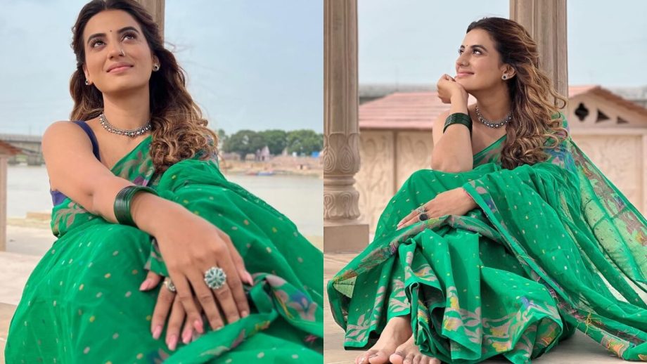 In Pics: Akshara Singh Looks Magical In Green Saree 843653