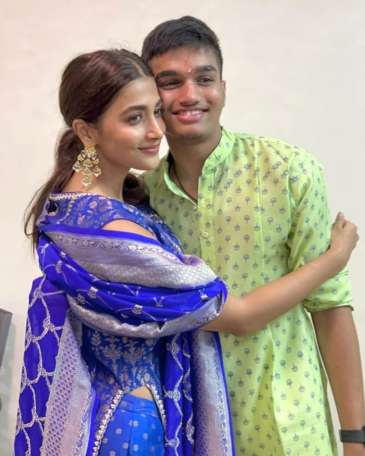 Inside Pooja Hegde’s ‘squishing-ly hilarious’ Raksha Bandhan celebrations, see pics 847478