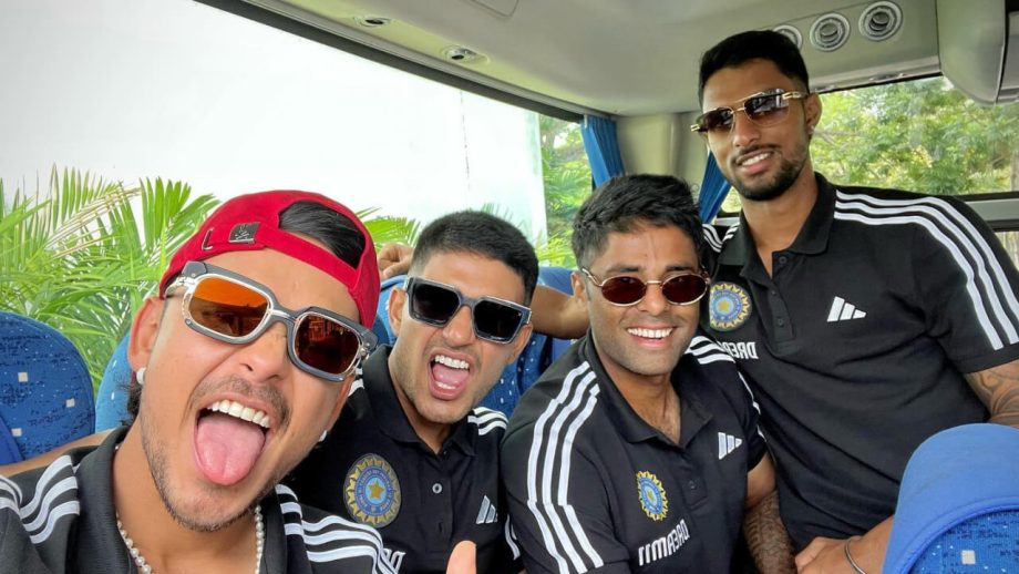 Ishan Kishan Gets Candid With Gang In Selfie, Says 'Smile Till You Have Teeth' 847509