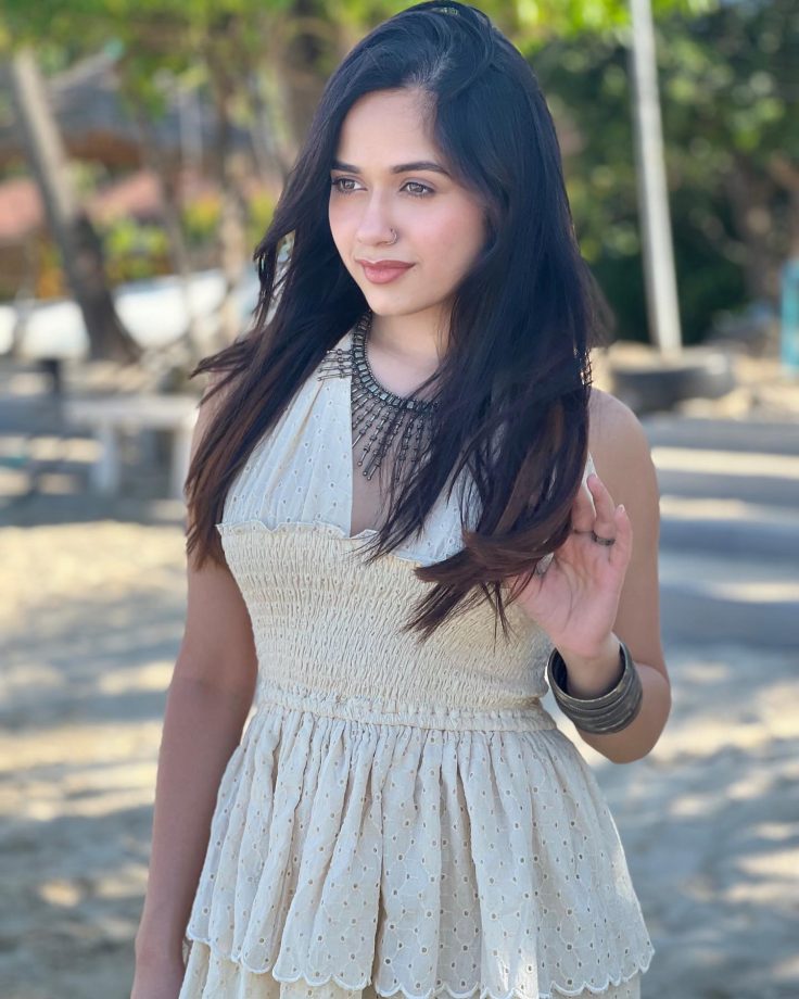 Jannat Zubair's Boho Fashion In Ivory Mini-Dress Is Perfect Summer Goals 845021