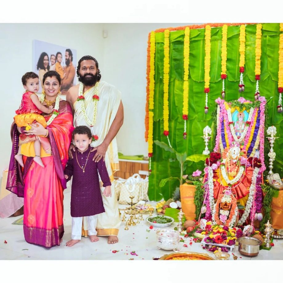 Kantara Star Rishab Shetty Celebrates 'Varamahalakshmi' Festival With Family, See Pics 846459