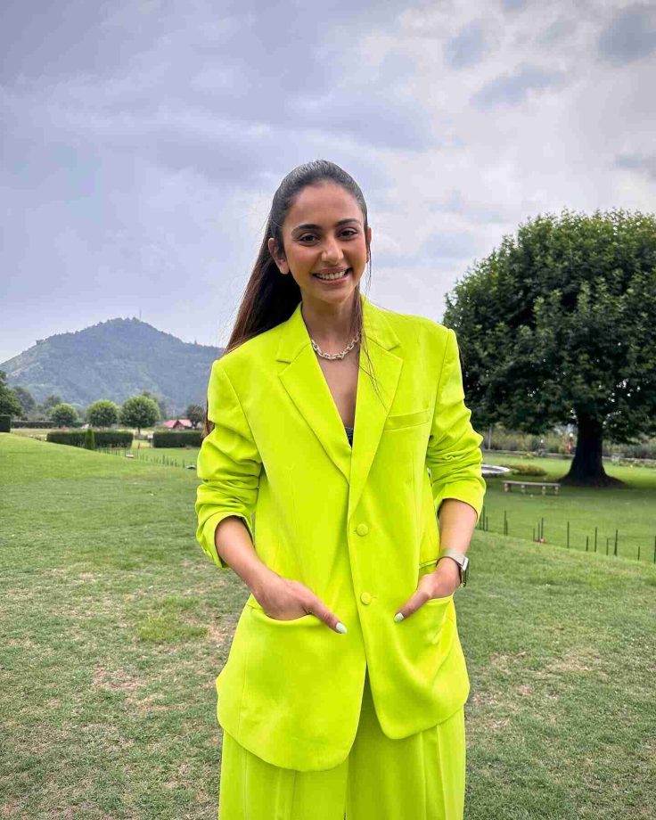 Rakul Preet Singh Goes Green In Swanky Pantsuit And Accessories 841369