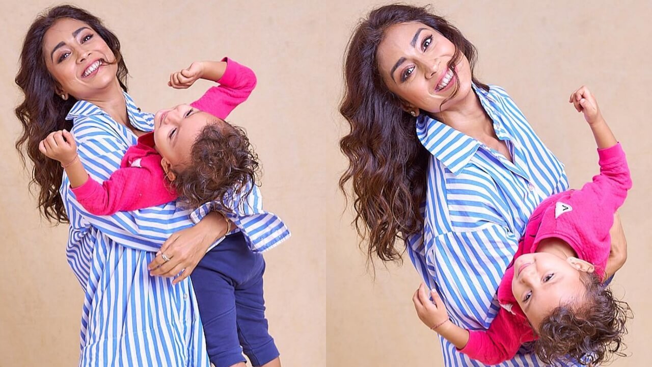 Shriya Saran Gets Candid With Her Daughter, Calls Her 'My World' 843647