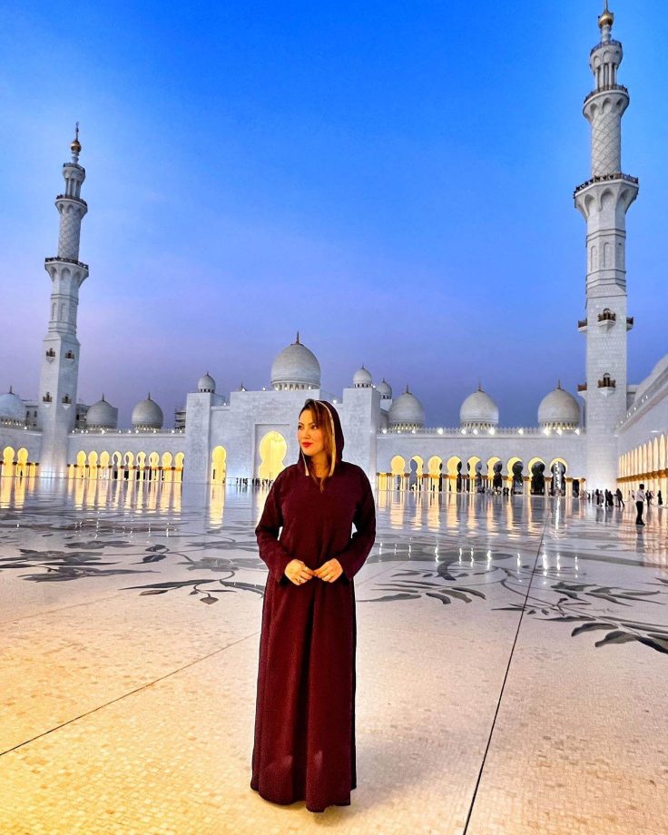 Sneak Peek Into TMKOC'S Munmun Dutta UAE Diaries 840454