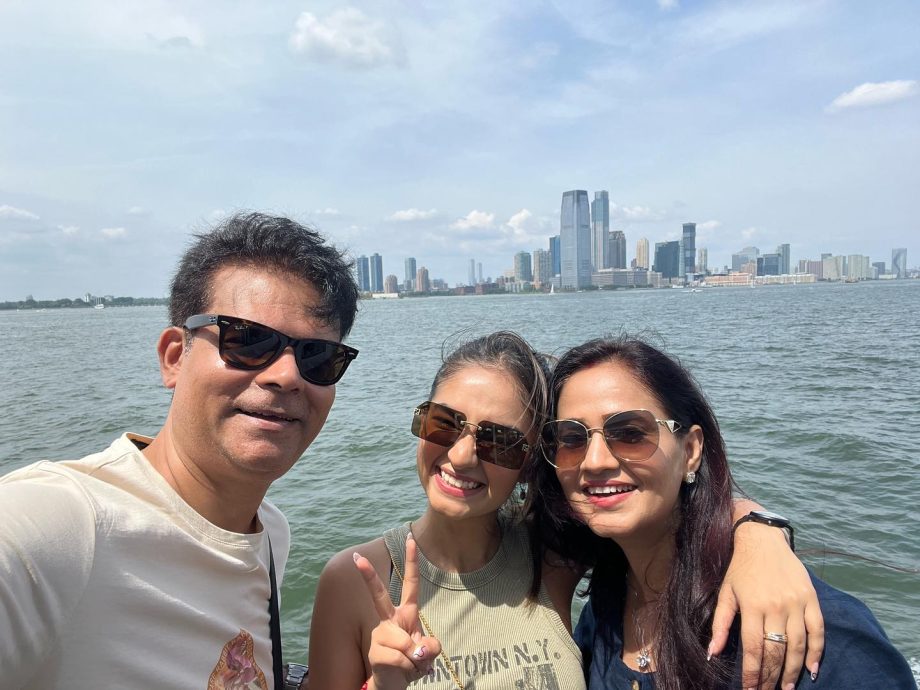 Take A Look At Anushka Sen's Vacation Dairies Across The Globe With Family 844383