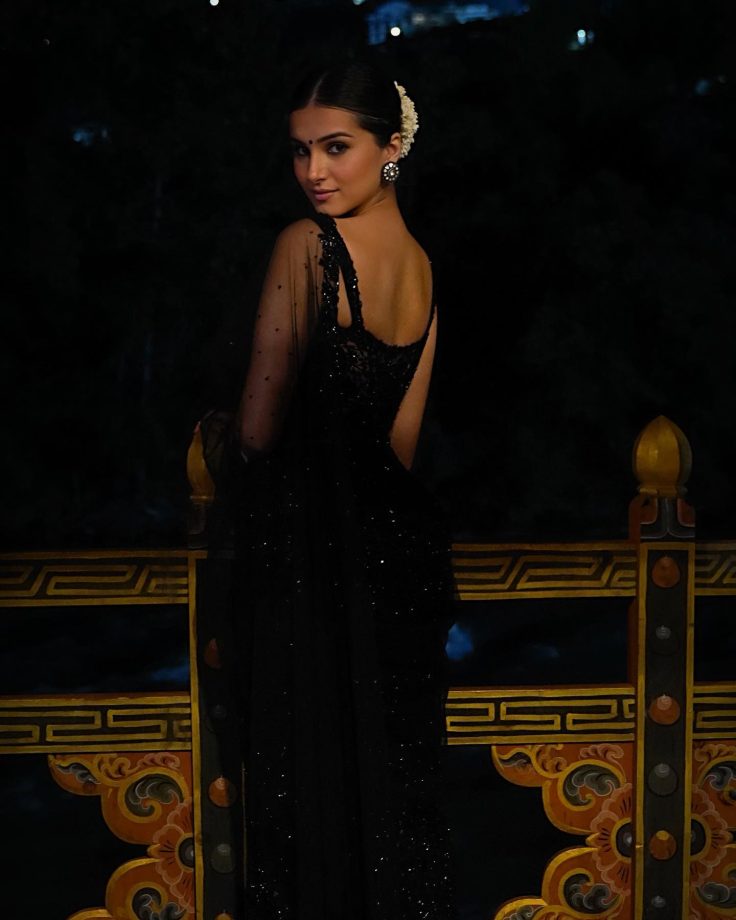 Tara Sutaria Celebrates 'Good Things' In Life Wearing A Black Saree 841755