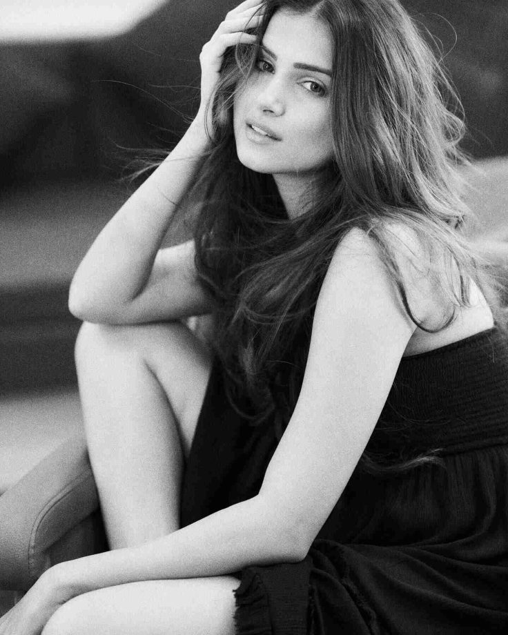 Tara Sutaria Turns Muse In Monochrome Pictures, Calls It 'Favorite Shoot' 845315