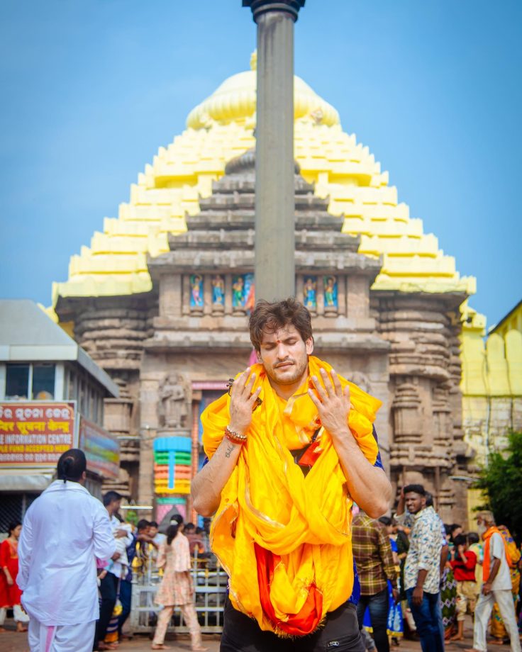 To seek blessings for the humongous success, Prem Parija from Vipul Amrutlal Shah's Commando OTT visited Jagannath Temple in Orissa 842542