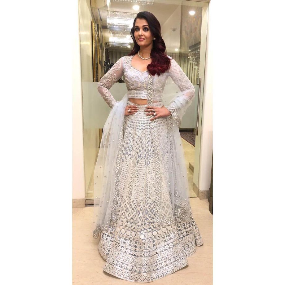 Aishwarya Rai, Kiara Advani and Nora Fatehi’s latest lehenga blouse designs are setting trends [Photos] 855078