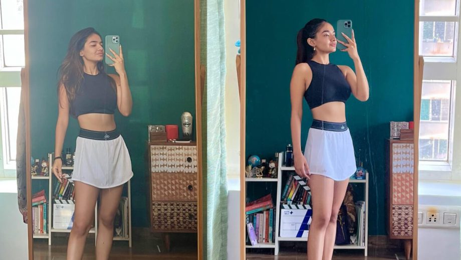 Anushka Sen Flaunts 'Gym Gurl' Vibes In Mirror Selfie, Fan Lovestruck 849525