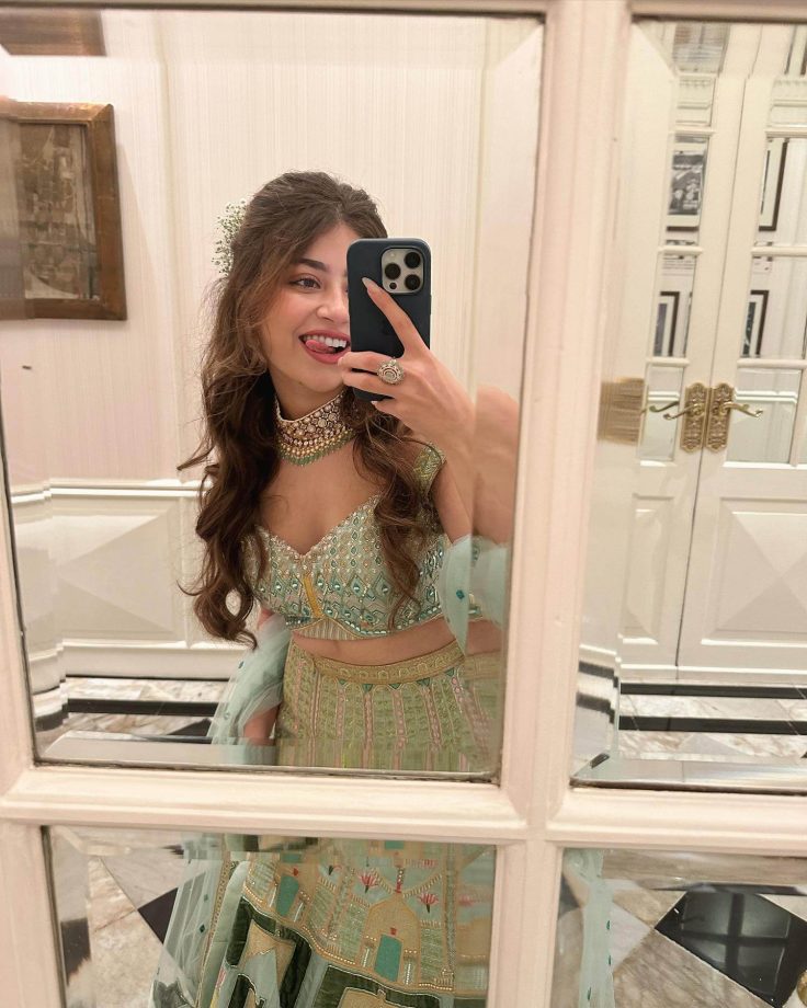 Anushka Sen, Jannat Zubair and Aditi Bhatia’s embellished lehengas are fashion lessons for modern day women [Photos] 854760