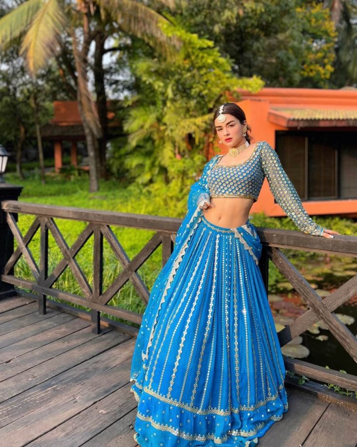 Avneet Kaur, Jannat Zubair and Riva Arora are beauties in crop top lehengas, take cues 854131