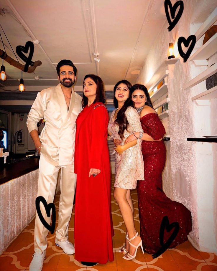 Bigg Boss OTT 2 Reunion: Pooja Bhatt Gets Candid With Avinash Sachdev, Falaq Naazz, And Bebika Dhurve, See Photos 852661