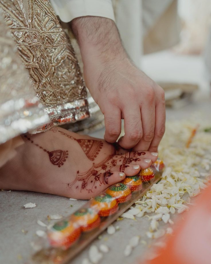 Blessed to be Mr. and Mrs: Parineeti Chopra and Raghav Chadha share FIRST PICS from their wedding 855178