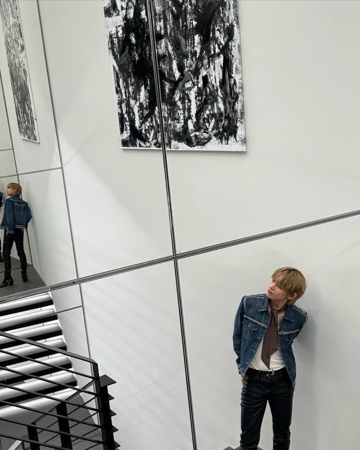 BTS V Photos: Styling denim jacket and black latex pant 850143