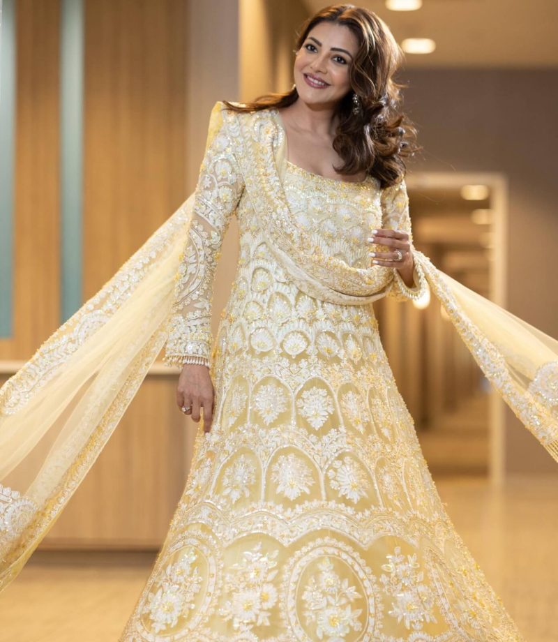 Deck up in trendy Anarkalis like Kajal Aggarwal, Pooja Hegde and Rakul Preet Singh [Photos] 854389