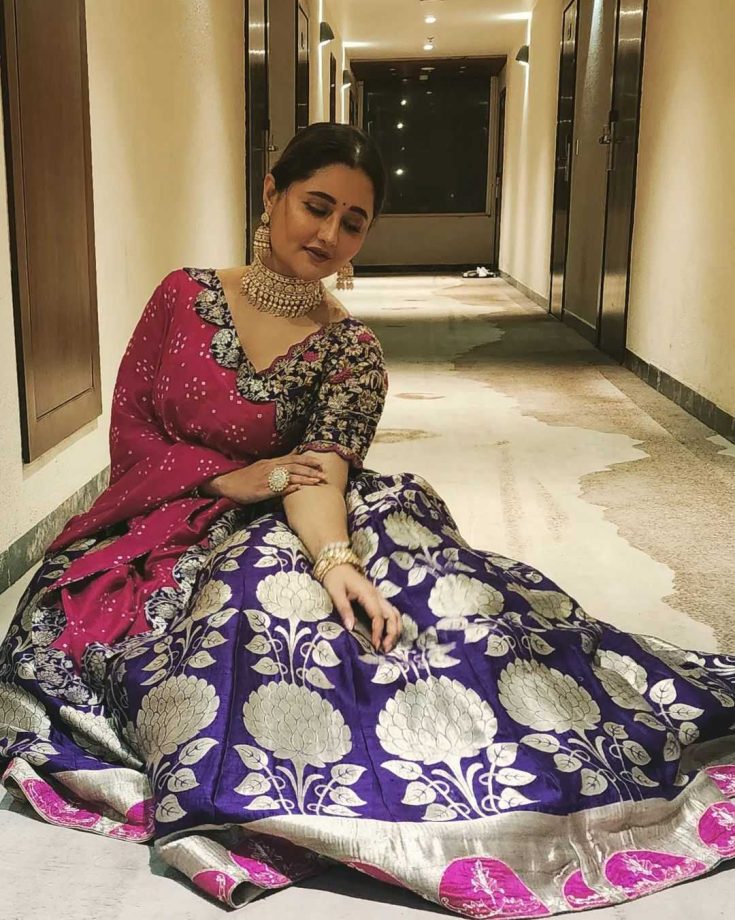 Divyanka Tripathi, Rashami Desai and Shehnaaz Gill's lehenga designs are your ethnic must-haves 855489