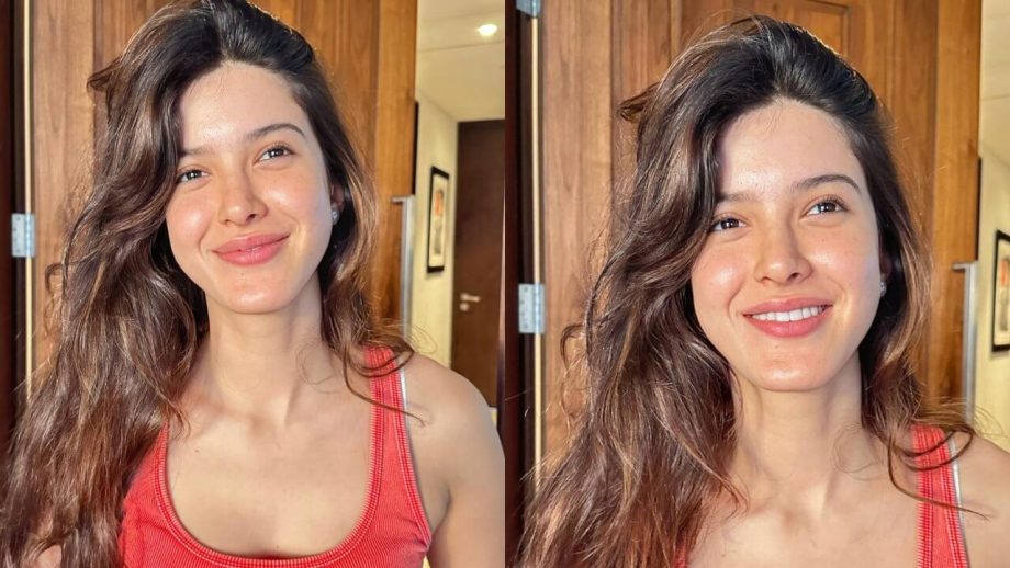 Glowing in and out! How to get smooth flawless skin like Shanaya Kapoor 850229