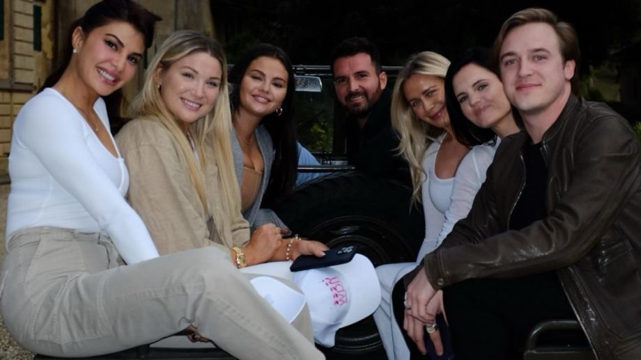 [In Photos] Selena Gomez and Jacqueliene get candid in Tuscany, latter calls it her ‘best days’ 854034