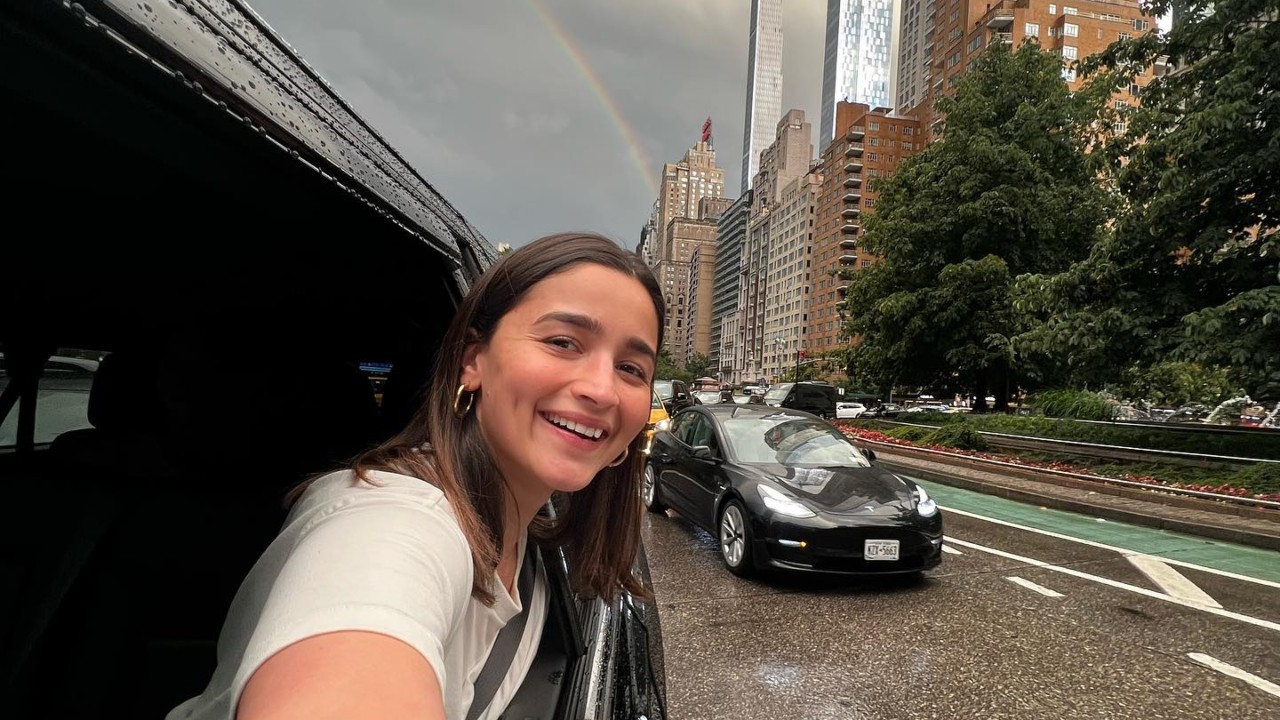 Inside Alia Bhatt’s rainbow filled NYC diaries, see photos 851024