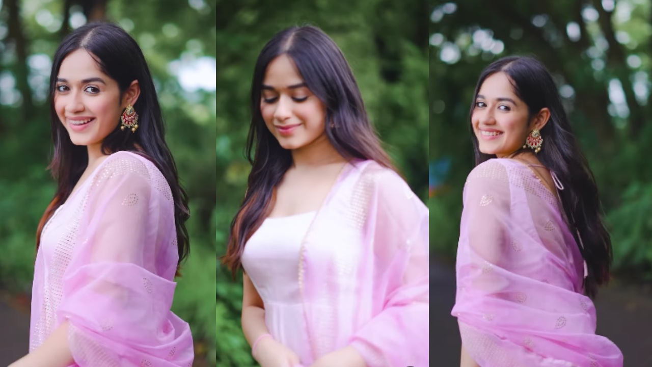 Jannat Zubair Wows In Soft Pink Anarkali Set With Statement Jhumkas And Jutis, Watch 852823