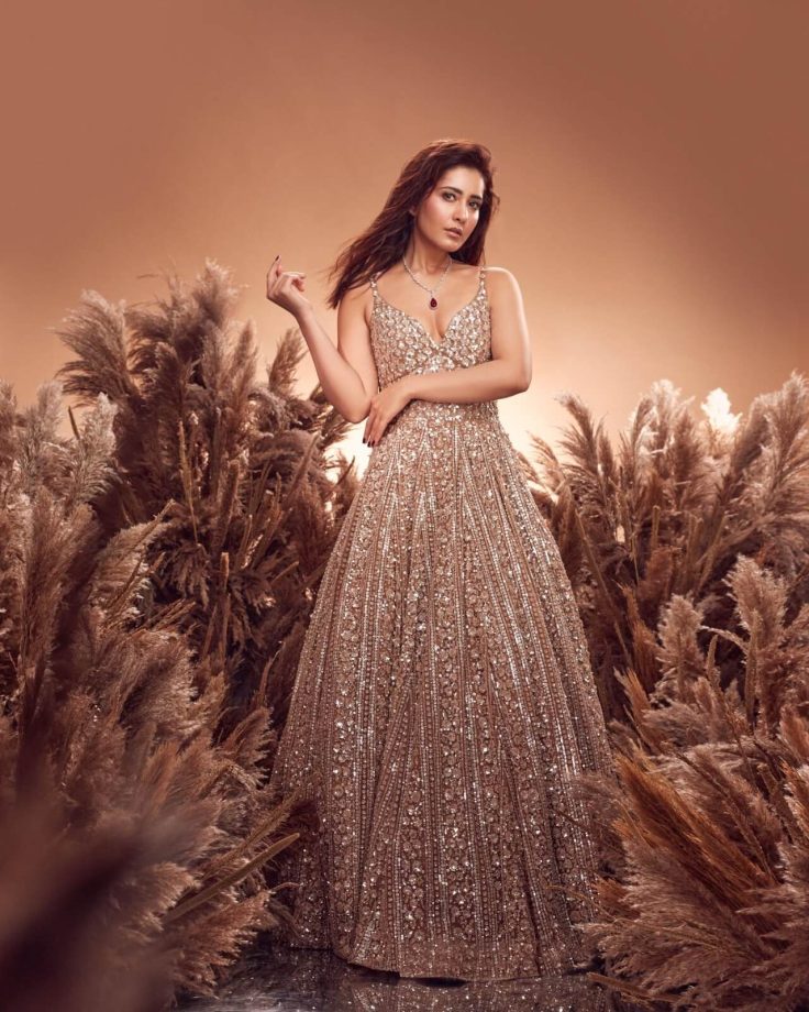 Looking for engagement gowns? Kiara Advani, Parineeti Chopra and Rashi Khanna to rescue 854160