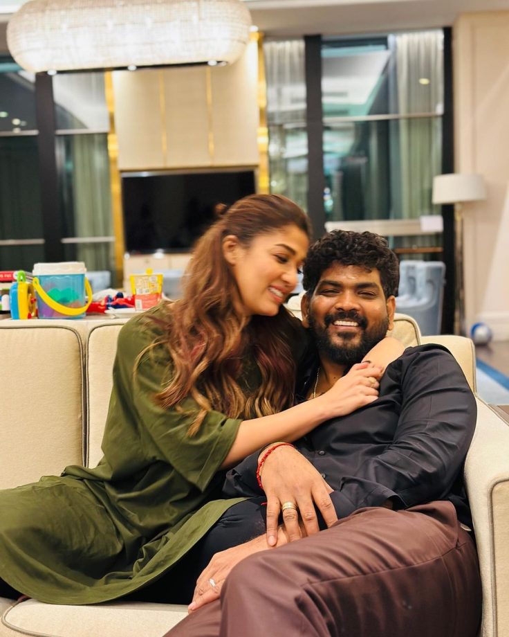 Nayanthara Hugs Hubby Vignesh Shivan; Pics Exude Perfect Couple Goals 857057