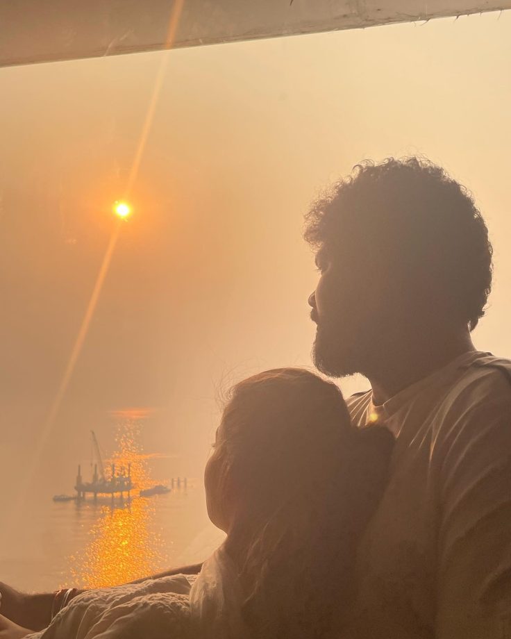 Nayanthara plants sweet kiss on Vignesh Shivan’s forehead, pens heartfelt birthday wish 852853