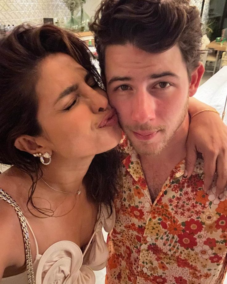 Priyanka Chopra Wishes Nick Jonas For Birthday With Kiss And A Heartfelt Note Saying, 'Greatest Joy Of Life' 852681