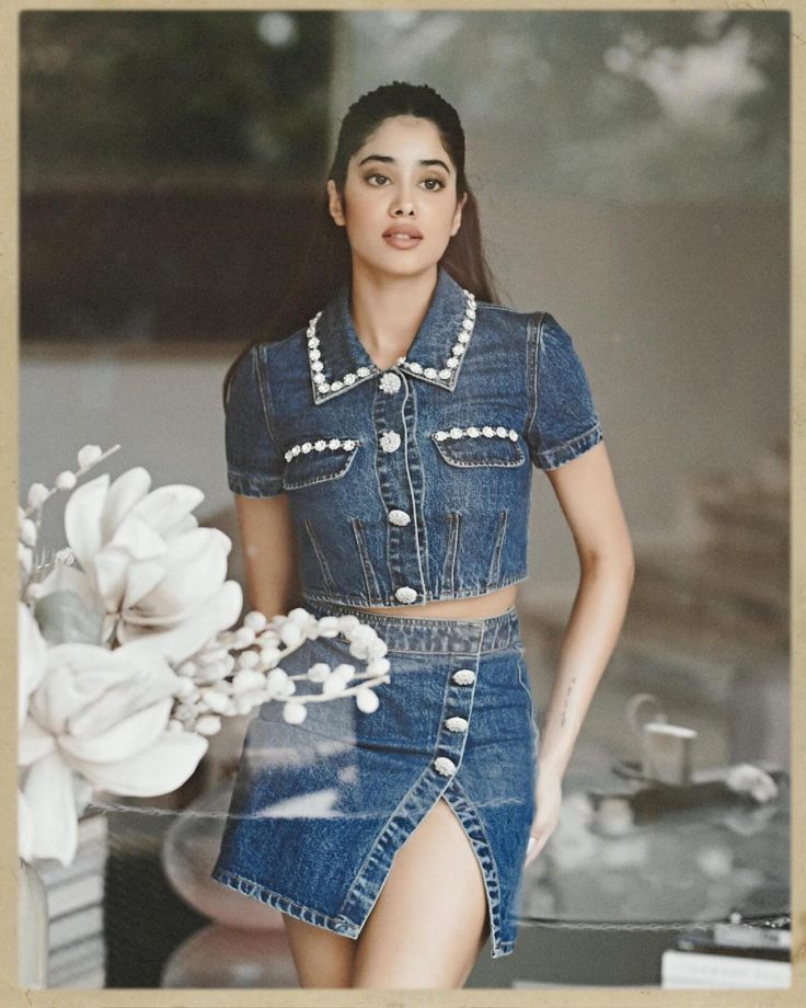 Style your co-ord fashion like Janhvi Kapoor, Anushka Sharma and Disha Patani 853230