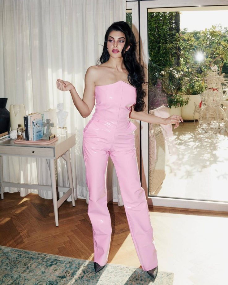 Tara Sutaria, Parineeti Chopra And Jacqueliene Fernandez Serve Captivating Fashion Moment Jumpsuit 852597