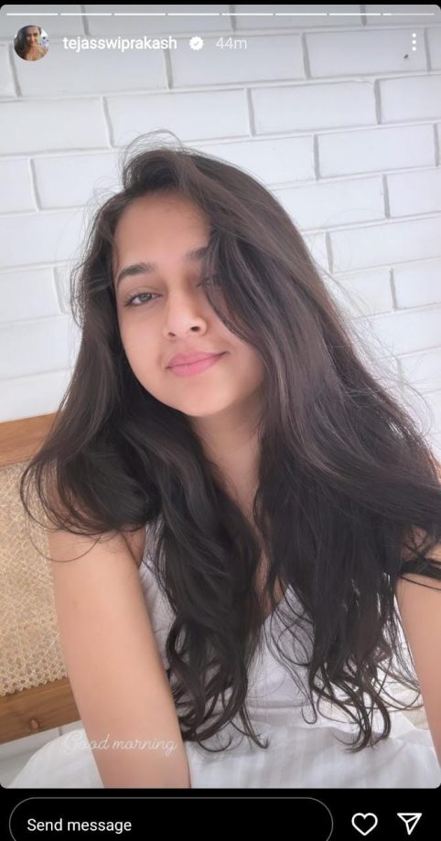 Tejasswi Prakash's Awe-inspiring Morning Vibes In Unfiltered Snapshots 848838