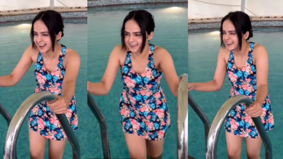 TMKOC'S Palak Sindhwani Turns Pool Baby In Blue Floral Mini Dress, Watch 855253