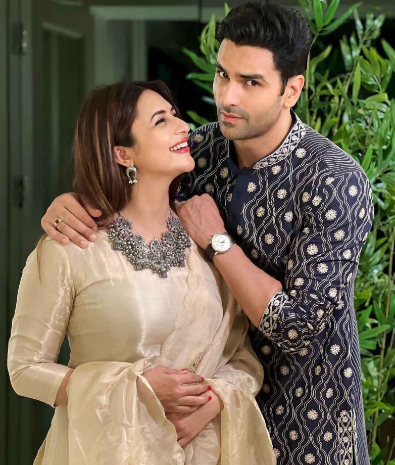 Traditional Fashion Code For Couples: Divyanka Tripathi and Vivek Dahiya to rescue 853643