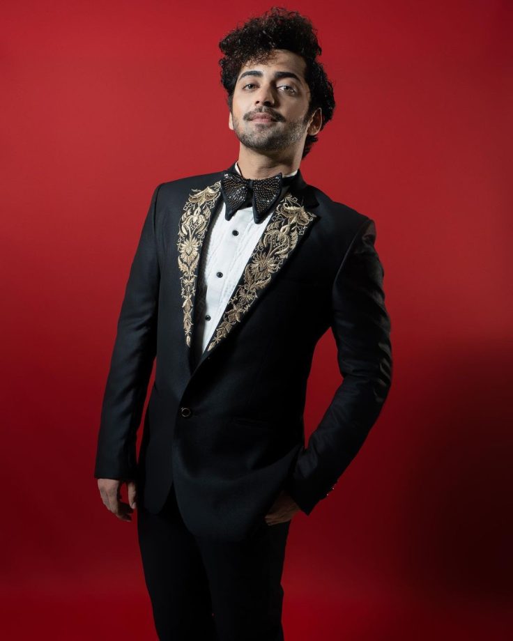 Wedding Dress Code For Men: Cues from Harshad Chopda, Sumedh Mudgalkar and Shabir Ahluwalia 854858