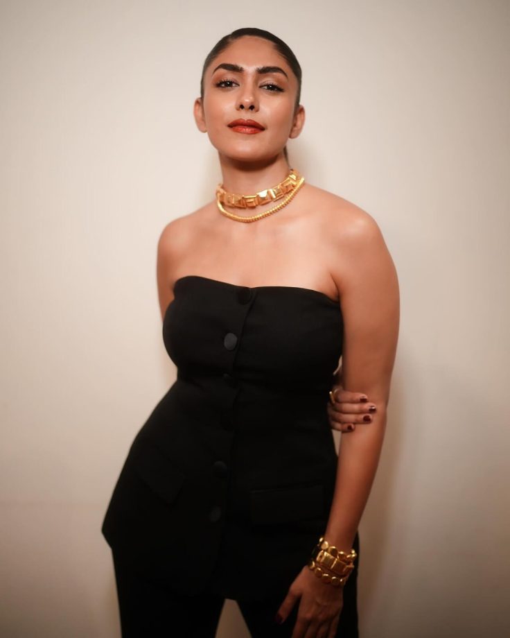 Why so hot? Mrunal Thakur ups glam bar in black off-shoulder co-ords 849998