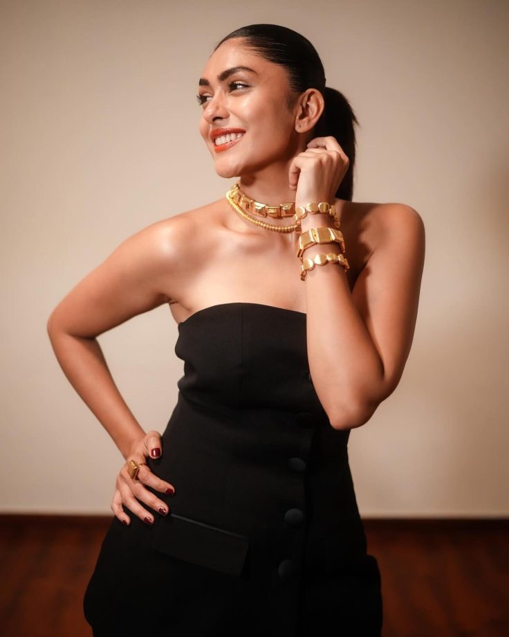 Why so hot? Mrunal Thakur ups glam bar in black off-shoulder co-ords 850004