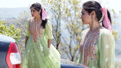 Yukti Kapoor Dazzles In These Pictures From The Set Of Keh Doon Tumhein; Check Here