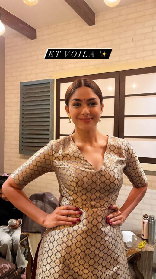 Aankh Micholi Promotions: Mrunal Thakur blooms in golden intricate ethnic kurta [Photos] 862342