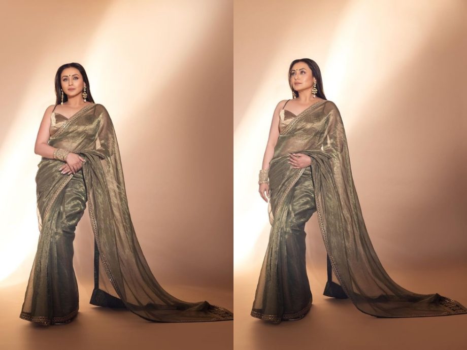 All that shimmer is Rani Mukherji, draped in gold Sabyasachi saree [Photos] 864084